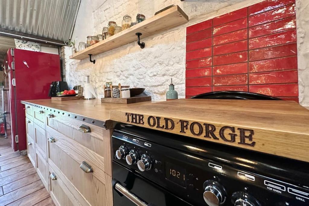 덜싱엄 The Old Forge 빌라 외부 사진